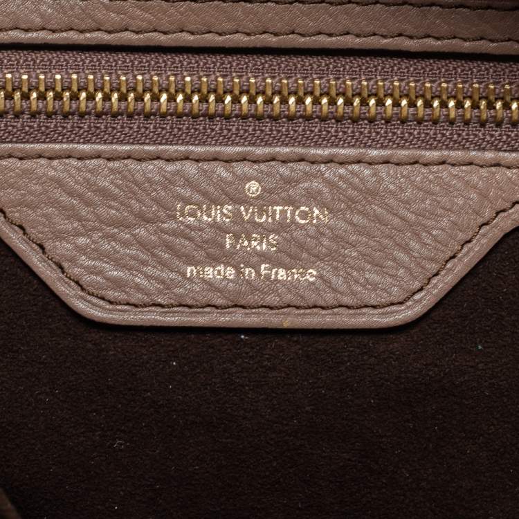 Pre Owned Louis Vuitton Poudre Mahina Leather Stellar PM Bag