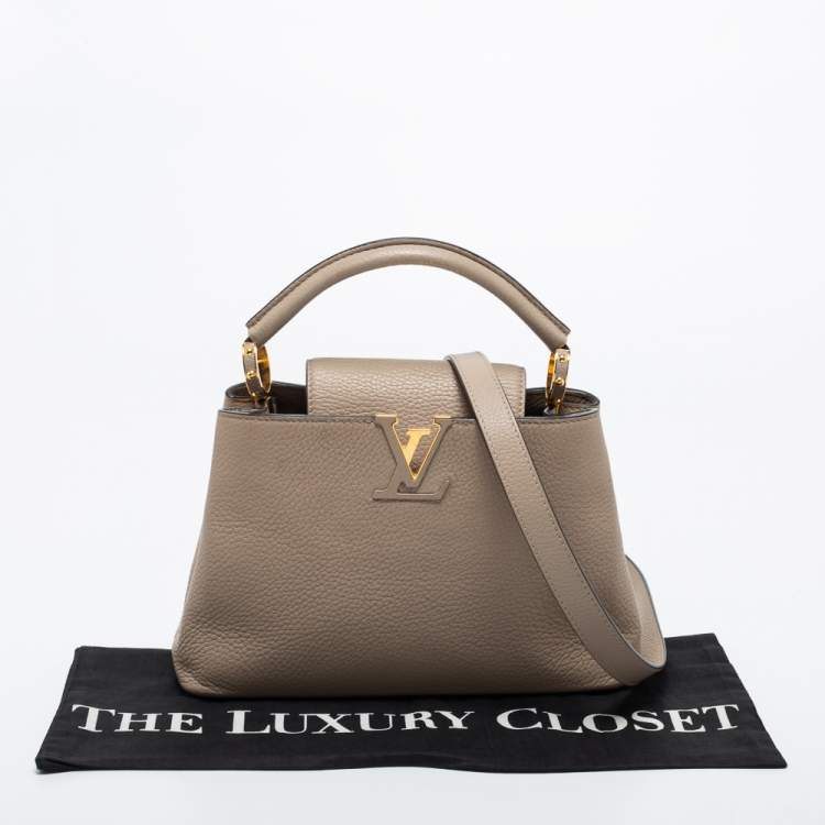 Pre Owned Louis Vuitton Beige Taurillon Leather Capucines BB Bag