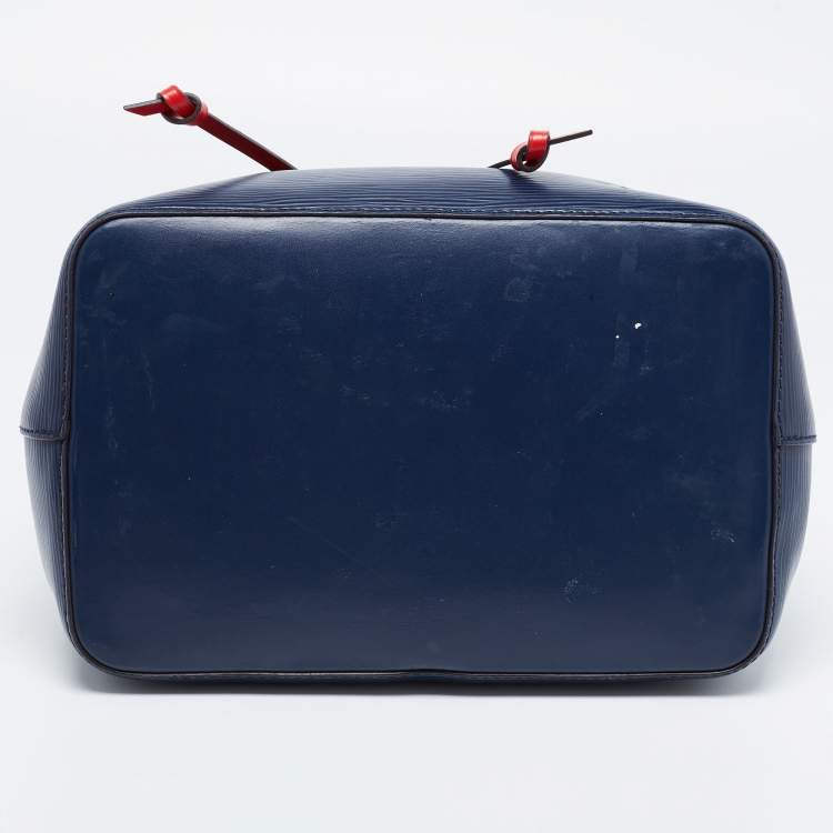 Pre Owned Louis Vuitton Blue Epi Leather NeoNoe MM Bag
