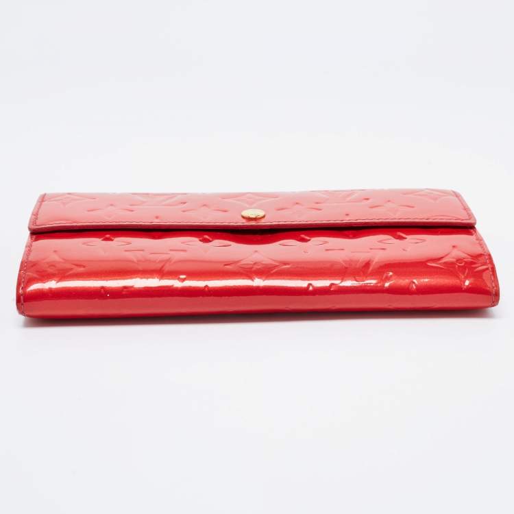 Pre Owned Louis Vuitton Rose Pop Monogram Vernis Sarah Wallet
