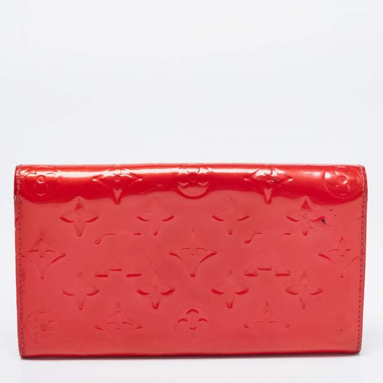 Pre Owned Louis Vuitton Rose Pop Monogram Vernis Sarah Wallet