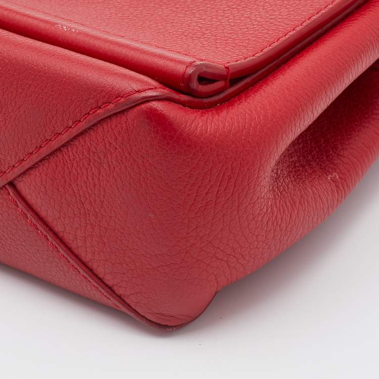 Pre Owned Louis Vuitton Rubis Leather Lockme II Bag