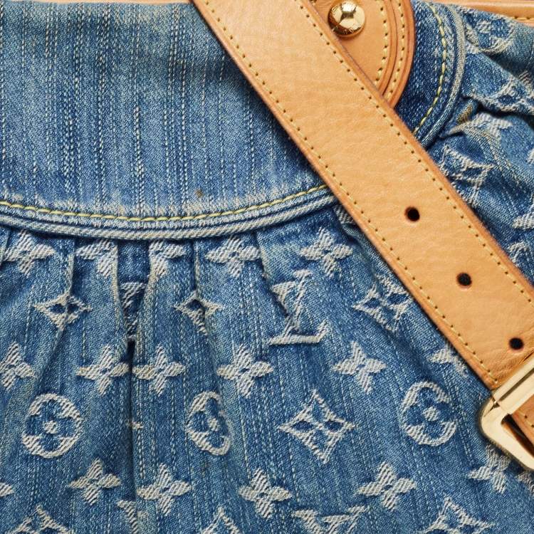 Pre Owned Louis Vuitton Blue Monogram Denim Neo Cabby MM Bag