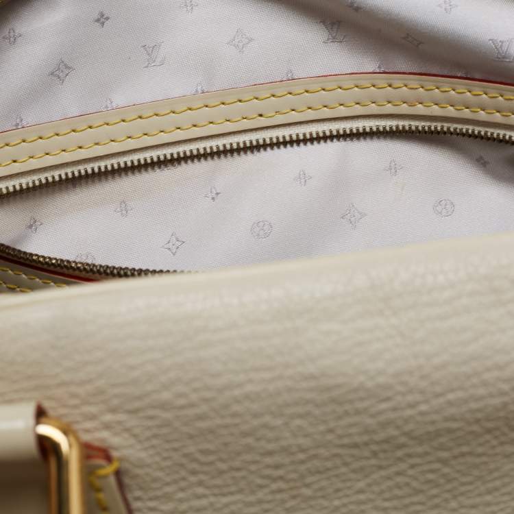 Pre Owned Louis Vuitton Ivory Suhali Leather Limited Edition Le Superbe Bag
