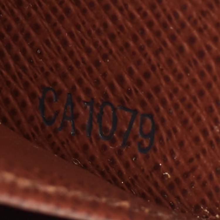 Pre Owned Louis Vuitton Monogram Canvas Zippy Wallet