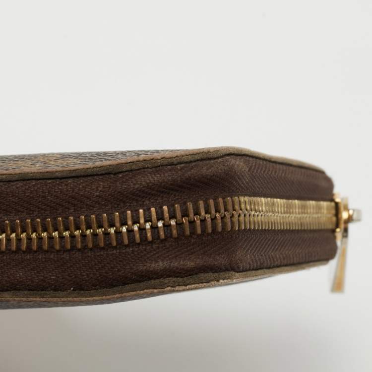 Pre Owned Louis Vuitton Monogram Canvas Zippy Wallet