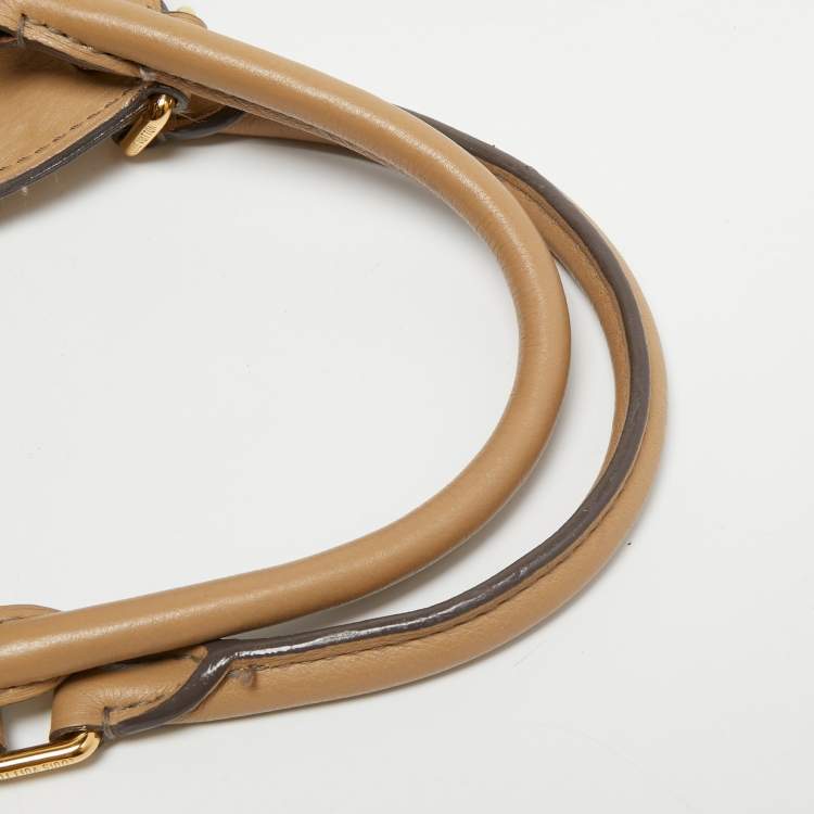 Pre Owned Louis Vuitton Biscuit Monogram Mahina Leather L Bag