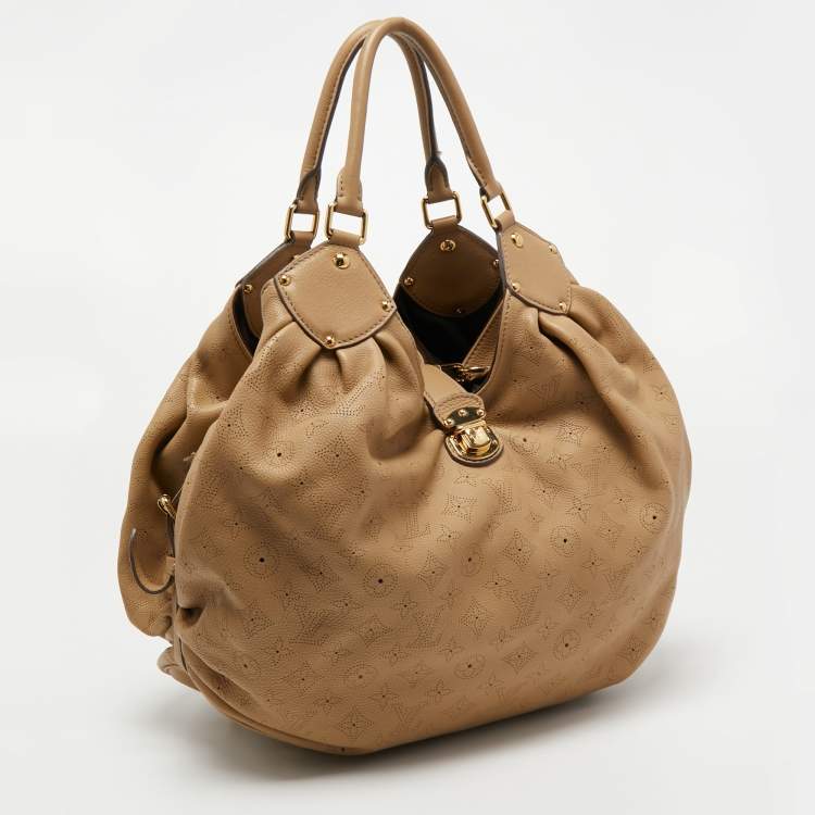 Pre Owned Louis Vuitton Biscuit Monogram Mahina Leather L Bag