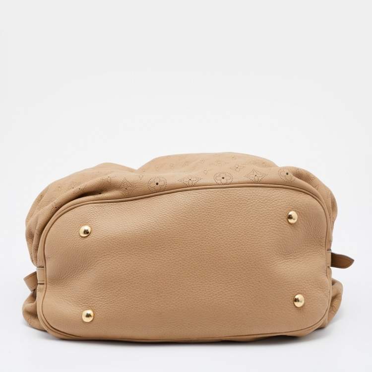 Pre Owned Louis Vuitton Biscuit Monogram Mahina Leather L Bag