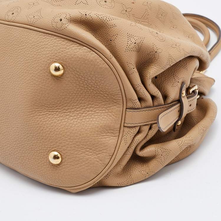 Pre Owned Louis Vuitton Biscuit Monogram Mahina Leather L Bag