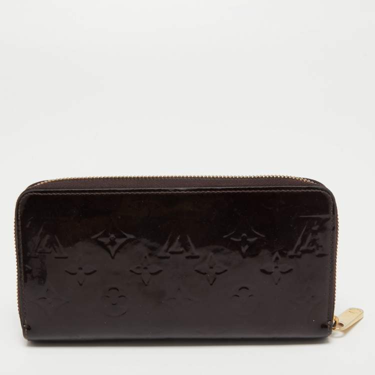 Pre Owned Louis Vuitton Amarante Monogram Vernis Zippy Wallet  