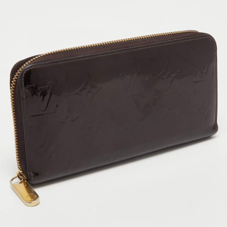 Pre Owned Louis Vuitton Amarante Monogram Vernis Zippy Wallet  