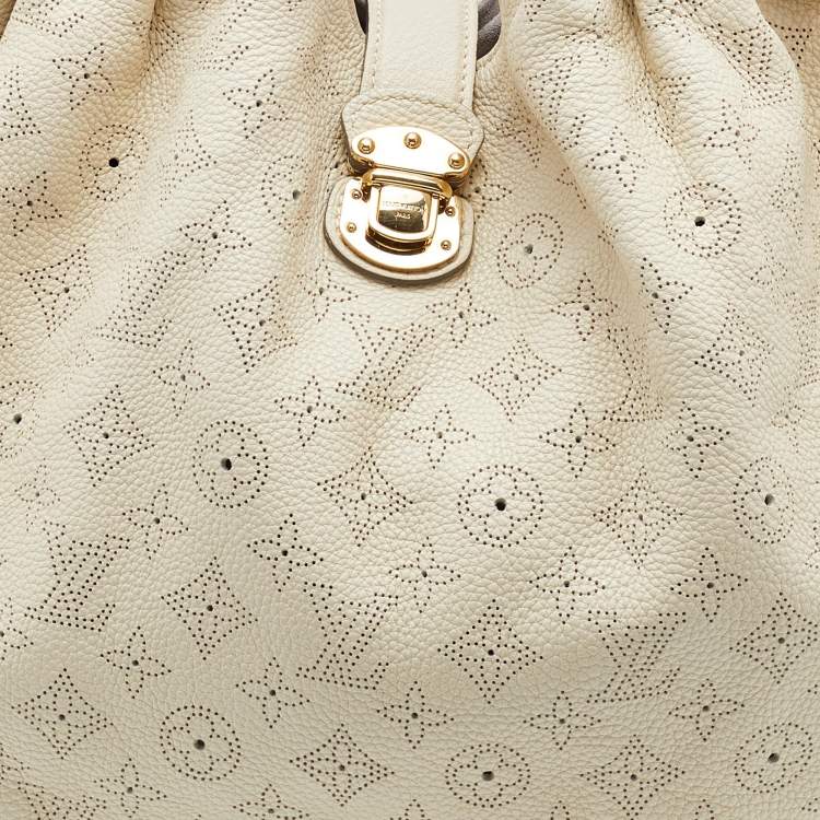 Pre Owned Louis Vuitton Biscuit Monogram Mahina Leather L Bag