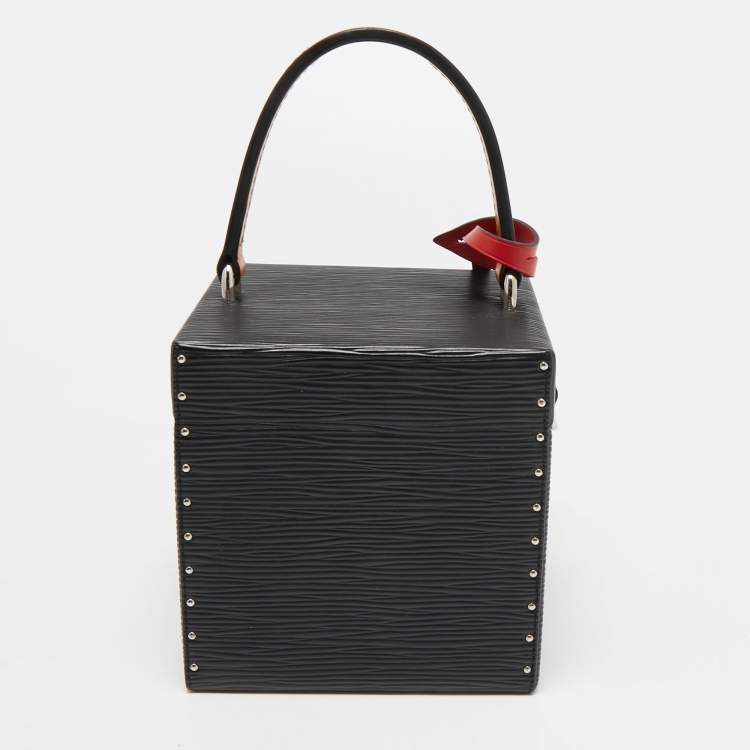 Pre Owned Louis Vuitton Black Epi Leather Bleecker Box Bag
