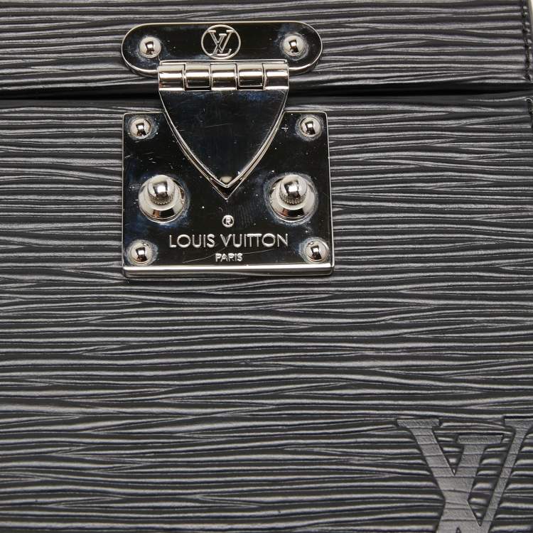 Pre Owned Louis Vuitton Black Epi Leather Bleecker Box Bag