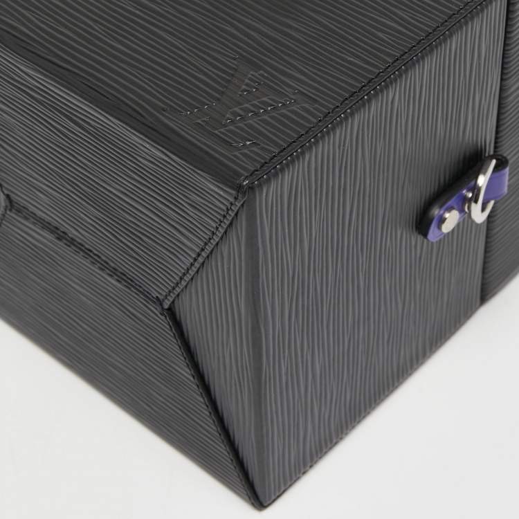Pre Owned Louis Vuitton Black Epi Leather Bleecker Box Bag