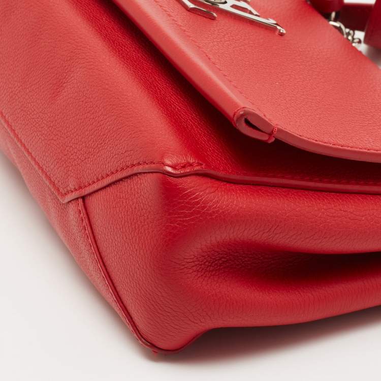 Pre Owned Louis Vuitton Rubis Leather Lockme II BB Bag