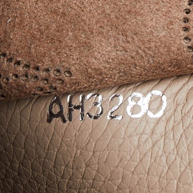 Pre Owned Louis Vuitton Gallet Monogram Mahina Leather Muria Bucket Bag
