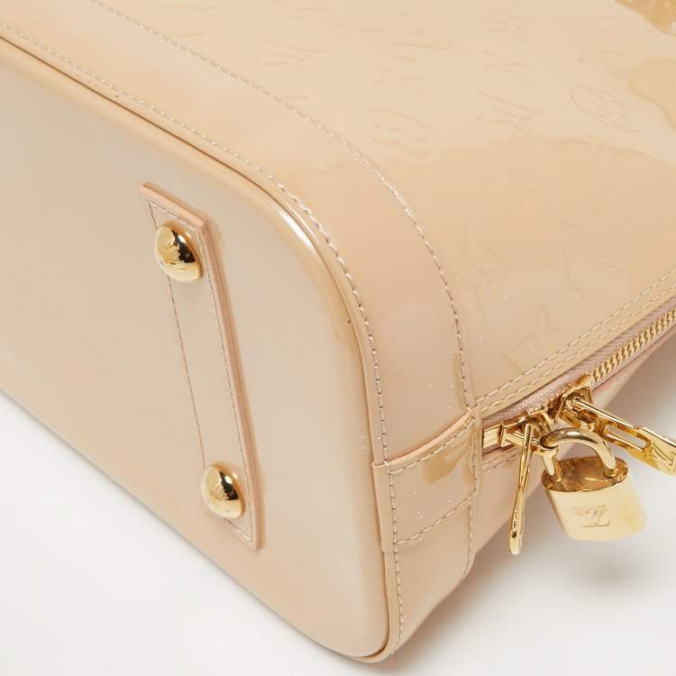 مملوكة مسبقًا Louis Vuitton Rose Florentine Monogram Vernis Alma PM Bag