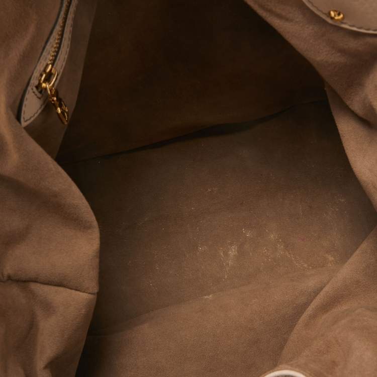 مملوكة مسبقًا Louis Vuitton Beige Monogram Mahina Leather L Bag