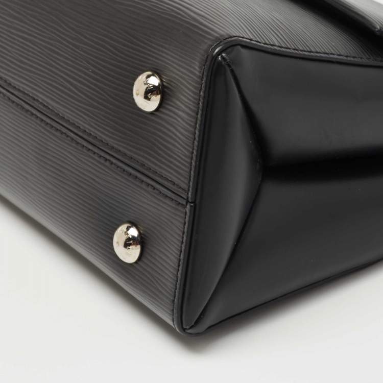 Pre Owned Louis Vuitton Black Epi Leather Grenelle PM Bag