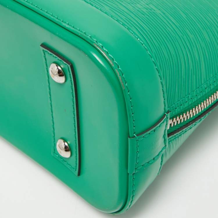 Pre Owned Louis Vuitton Green Epi Leather Alma BB Bag