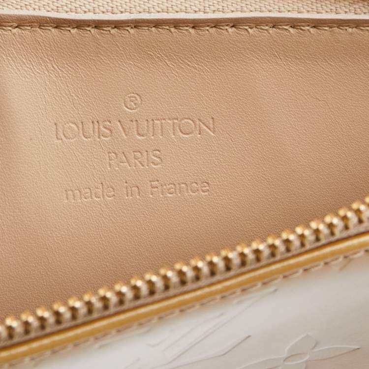 مملوكة مسبقًا Louis Vuitton Beige Monogram Vernis Lexington Pochette Bag