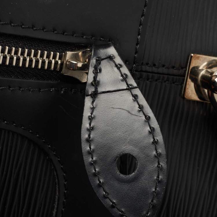 Pre Owned Louis Vuitton Black Epi Leather Montaigne GM Bag