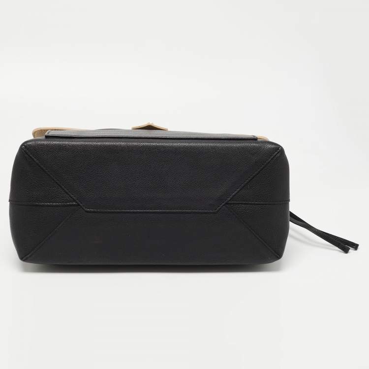 Pre Owned Louis Vuitton Black/Beige Leather Lockme MM Tote