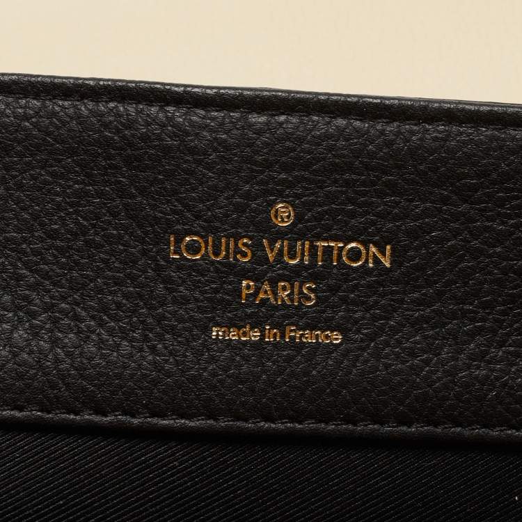 Pre Owned Louis Vuitton Black/Beige Leather Lockme MM Tote