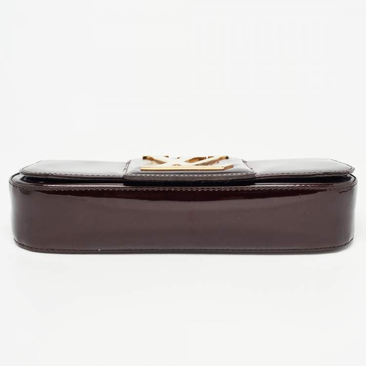 Pre Owned Louis Vuitton Amarante Patent Leather Sobe Clutch