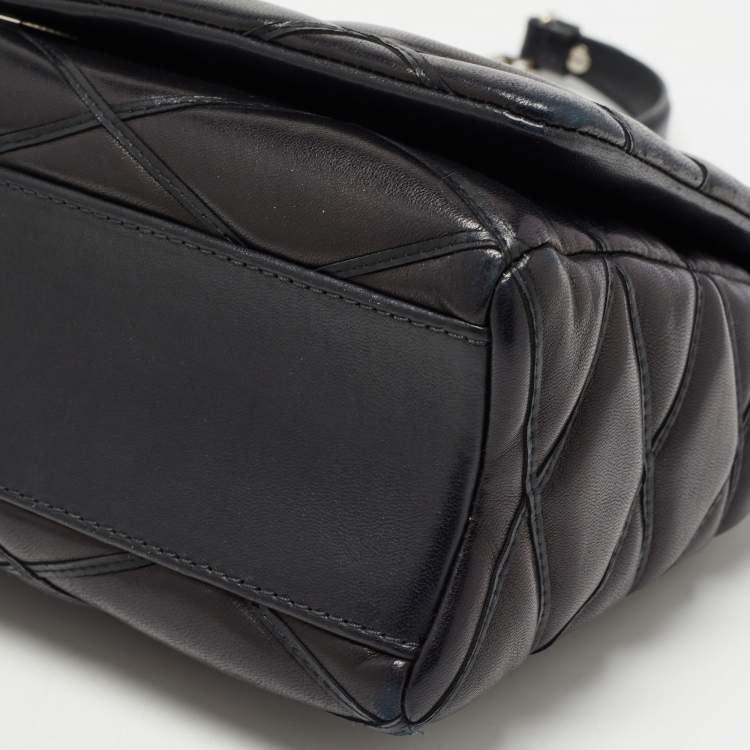 Pre Owned Louis Vuitton Black Quilted Leather GO-14 Malletage MM Bag