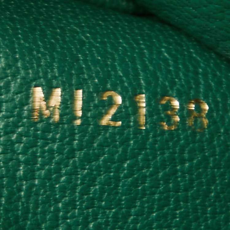 Pre Owned Louis Vuitton Green Ostrich Capucines PM Bag