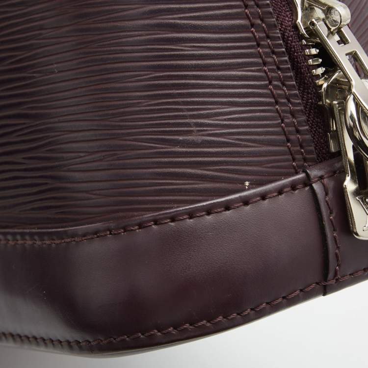 Pre Owned Louis Vuitton Quetsche Epi Leather Alma BB Bag