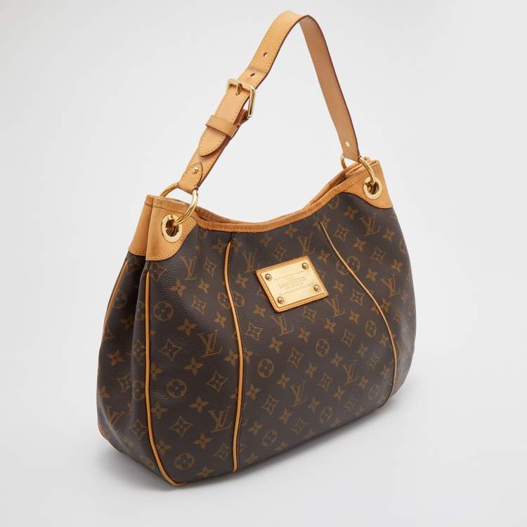 مملوكة مسبقًا Louis Vuitton Monogram Canvas and Leather Galliera PM Bag
