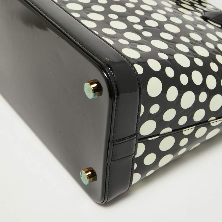 مملوكة مسبقًا Louis Vuitton x Yayoi Kusama Vernis Infinity Dots Lockit MM Bag