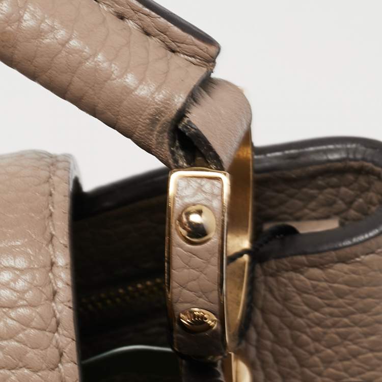 Pre Owned Louis Vuitton Beige Taurillon Leather Capucines BB Bag