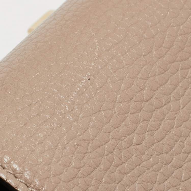 Pre Owned Louis Vuitton Beige Taurillon Leather Capucines BB Bag
