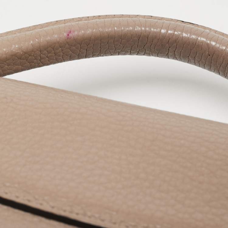 Pre Owned Louis Vuitton Beige Taurillon Leather Capucines BB Bag