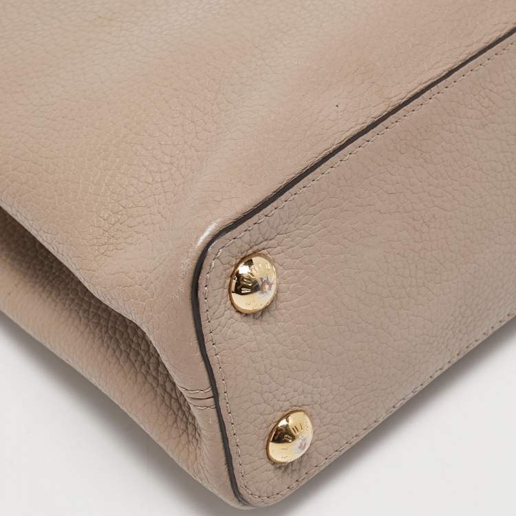 Pre Owned Louis Vuitton Beige Taurillon Leather Capucines BB Bag