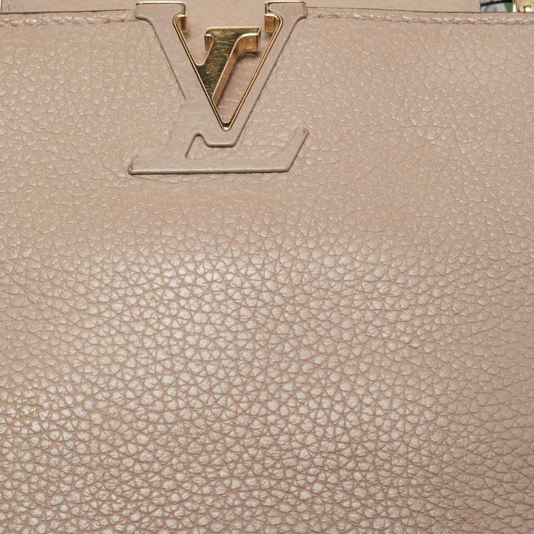 Pre Owned Louis Vuitton Beige Taurillon Leather Capucines BB Bag