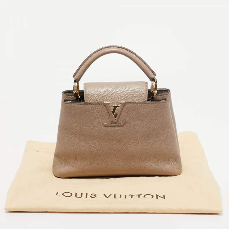 Pre Owned Louis Vuitton Beige Taurillon Leather Capucines BB Bag