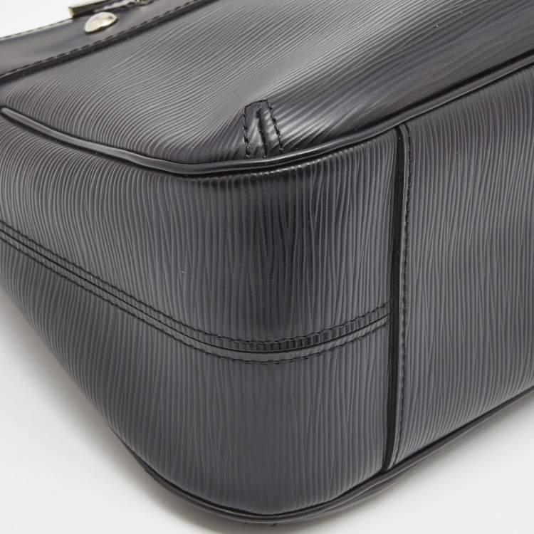 Pre Owned Louis Vuitton Black Epi Leather Turenne PM Bag