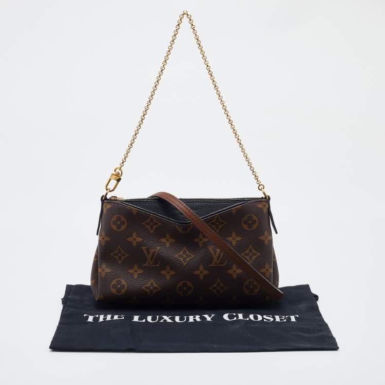 Pre Owned Louis Vuitton Monogram Canvas Pallas Chain Clutch