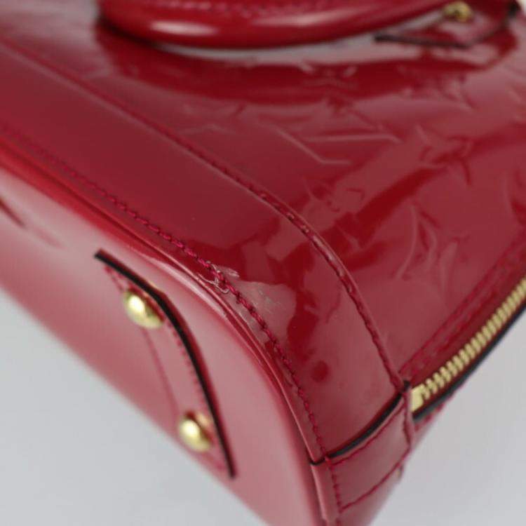 Pre Owned Louis Vuitton Red Monogram Vernis Leather Alma Top Handle Bag
