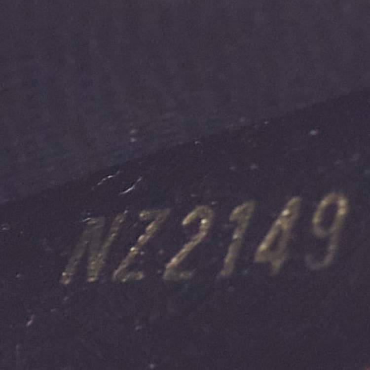 Pre Owned Louis Vuitton Black Epi Leather Trunk Multicartes Wallet