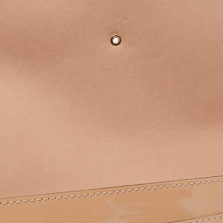 Pre Owned Louis Vuitton Beige Vernis Louise Clutch