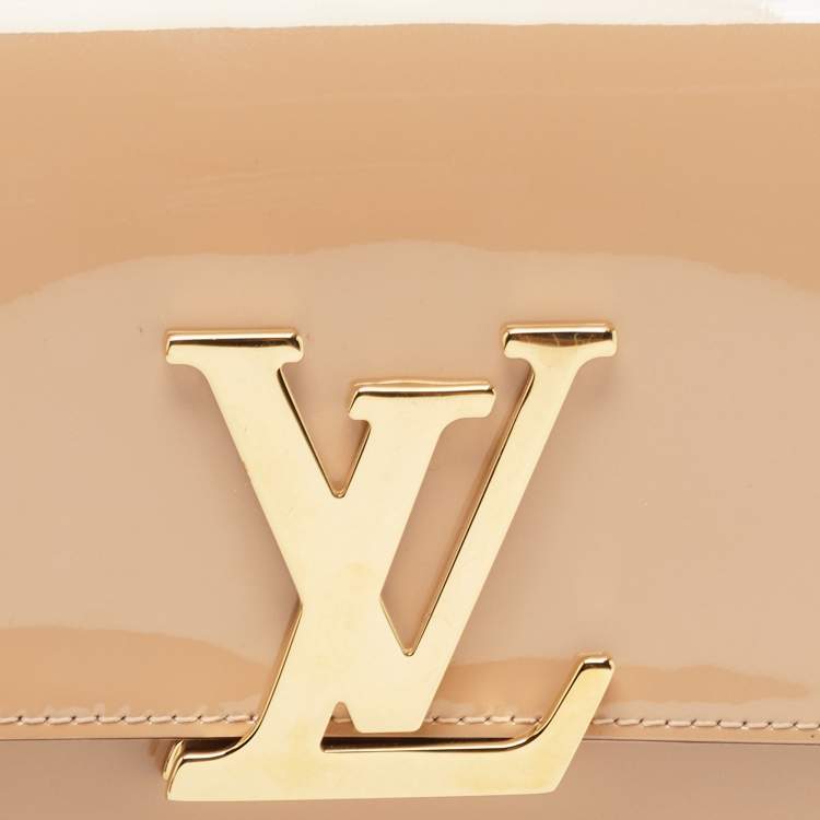 Pre Owned Louis Vuitton Beige Vernis Louise Clutch