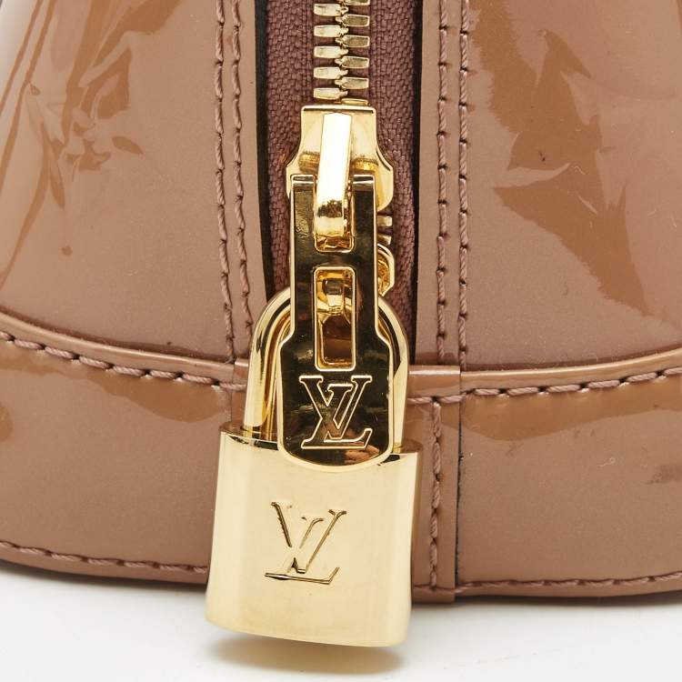 Pre Owned Louis Vuitton Beige Poudre Monogram Vernis Alma BB Bag