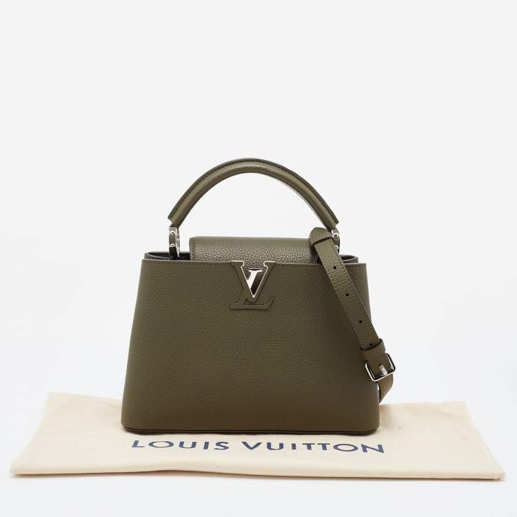 Pre Owned Louis Vuitton Green Taurillon Leather Capucines BB Bag